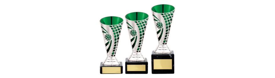 DEFENDER SILVER / GREEN PLASTIC BUDGET FOOTBALL CUPS  - AVAILABLE IN 3 SIZES (14CM - 17CM)